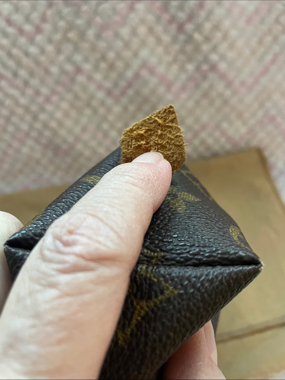 Louis Vuitton Pouch with COA - Picture 7 of 16